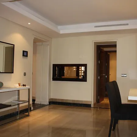 111 - 2 Beds Private Pool *